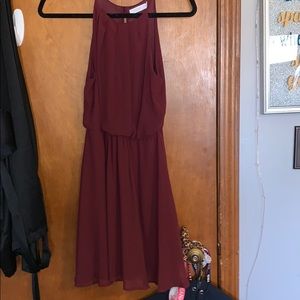 beautiful maroon flowy dress never worn